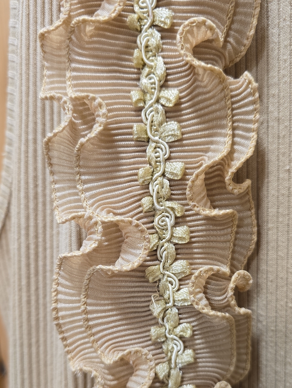 PRETTY ANGEL Beige Ruffle and Lace Accent Long Duster Vest - Picture 3 of 9